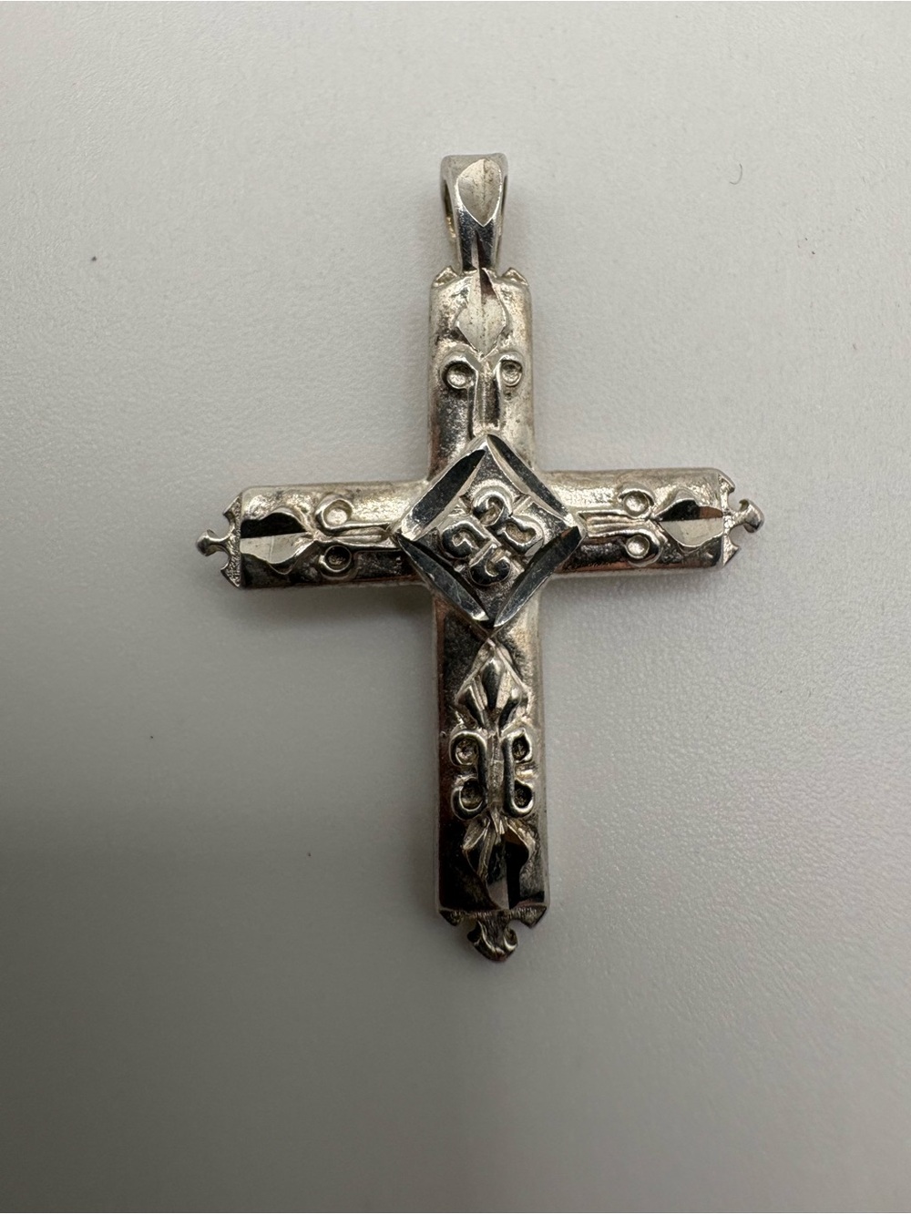 Vintage LMC Sterling Silver 925 Ornate Cross Pendant Charm⁠